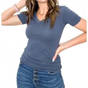 NEW CROWN JEWEL ventura v-neck tee in denim